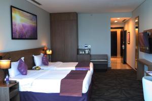 Deluxe Room Burj Khalifa View  room in Park Regis Business Bay
