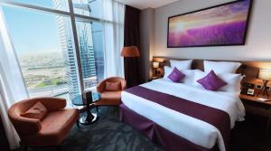 Standard Room Partial Canal View, 20% off food and beverage, excluding signature dishes, 20% off Laundry and 10% off Spa room in Park Regis Business Bay