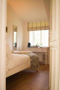 Lemon Tree Rooms - Newly Refurbished Coastal Stay