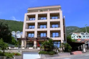 Hotel Petrovac - Zagrađe