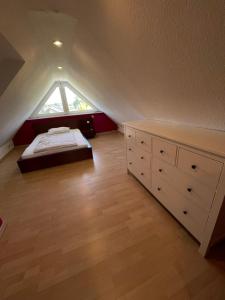 Großzügige Ferienwohnung für bis zu 4 Personen mit Balkon