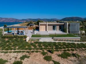 Youphoria Beach Front Villas