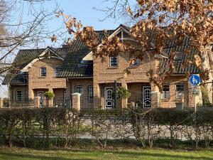 Haus Am Dorfteich A E-Laden möglich