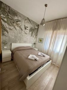 ROOFTOP-MarinaCentro-Unique-Beach-Fun-Smart-LoveApt-Train-Park