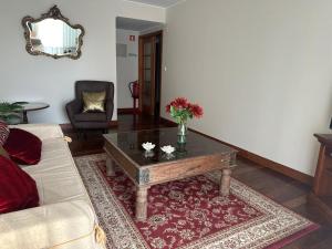 Azor International Apartment II