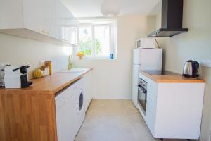 -LE SENTIER- Elegant T3 avec jardin proche mer