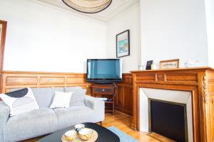 Appartements -BOSCO- Elegant T3 avec balcon et vue sur le port : photos des chambres