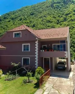 Selami GuestHouse - 德巴尔