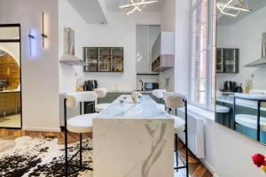 Appartements Appartement Luxueux et Fleuri a Toulouse, Capitole : photos des chambres