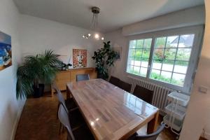 Maisons de vacances Beautiful family house in Meucon : photos des chambres