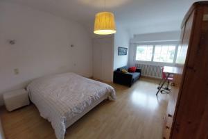 Maisons de vacances Beautiful family house in Meucon : photos des chambres