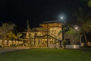 Aathi Resort - Illupaikulam