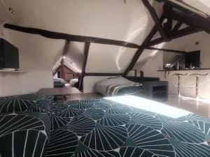 La Maison Gauloise - Asterix CDG Paris - 拉沙佩勒