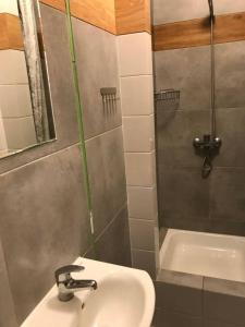 Najtańsze noclegi Łagiewnicka 16