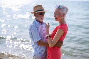 Wonderful 6 Berth Caravan In Norfolk At Heacham Beach, Ref 21012E