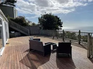 House with stunning sea views - Downderry