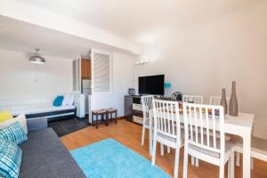 1BR Apartment with Pool at Lago Azul