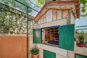 Apartment in Mali Losinj 15007