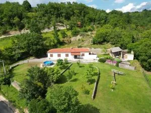 Istrian house in the heart of Tupljak - Smilovic - Gromnik