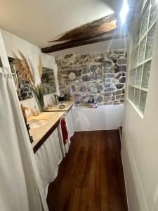 Maisons de vacances Maison provencale typique Evenos : photos des chambres