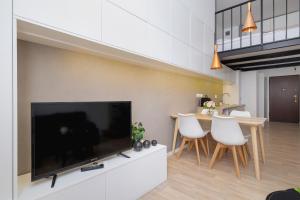 Studio z Klimatyzacją na Krakowskim Kazimierzu by Noclegi Renters