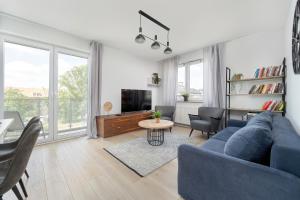 Wyjątkowy Apartament z Parkingiem dla 6 osób by Noclegi Renters