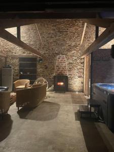 Villas Eco Gite 12 pers La Charmante des Vallons avec SPA : photos des chambres