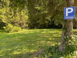 Lodges Aux Chants des Oiseaux Domaine de la Renardiere : photos des chambres