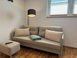 1,5-Zimmer, Top ausgestattet, 4 Pers, Souterrain, Self Check-in, Parkplatz, Netflix & Amazon Prime