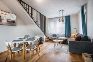 Aparment Klara - 24h Reception - Washer - Fireplace - 2 Floors - Lots of attractions in the area - 米托博德杜比荣