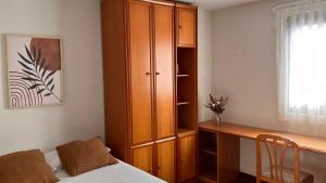 Duplex 122m2, 4 dormitorios, 2 baƱos completos, Wifi 1GB
