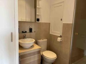 Cannes banane, T2 centre ville, 400 m des plages