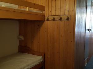 Appartement skis aux pieds pour 7 personnes, animaux admis, Les Arcs 1800 - FR-1-411-240