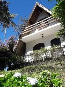 Chalé II Montanha da Cachoeira-Waterfall Mountain - 蒙特罗洛巴托