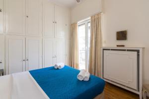 Spacious Apt Next to Marina Flisvo