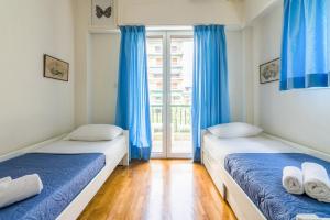 Spacious Apt Next to Marina Flisvo