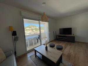 Appartements T2 neuf port de Bonifacio avec parking prive : photos des chambres