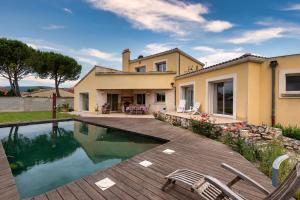 Maisons de vacances Les Sylphides - Maison avec piscine : photos des chambres