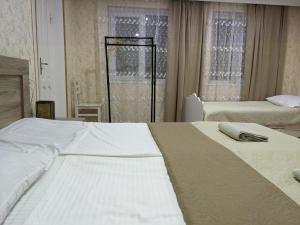 Lakeside Green Balcony Home