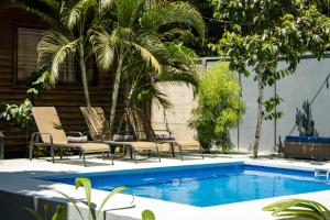Casa Tulipan - Private 3bd, AC, Pool, Big Garden w' BBQ