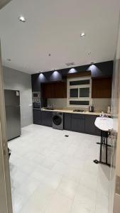 شقة فاخرة حي النبلاء عوائل فقط