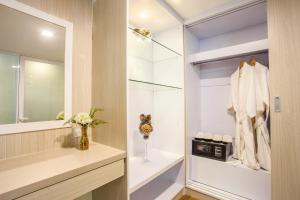 Saint Tropez Beach Hotel