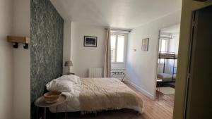 B&B / Chambres d'hotes Le chene fleuri : photos des chambres
