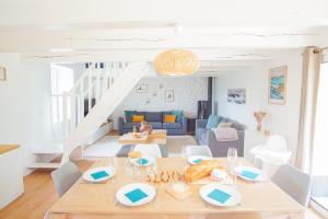 -PETREL- Maison de campagne avec grand jardin