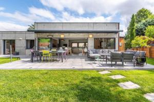 Villas La Moderne - Modern house with pool and garden : photos des chambres