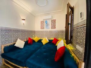 Private Riad 3ch Salon, Salon Cinéma, à Jemaa El Fna
