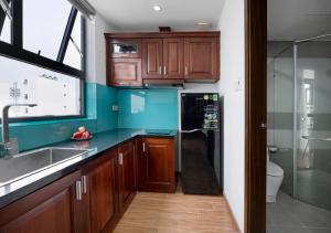 Hsuites Hotel and Apartment