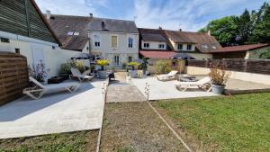 Hotels Berry Hotel La Chatre : photos des chambres