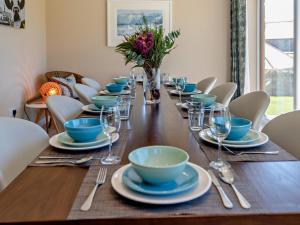 5 Bed in Worth Matravers DC142