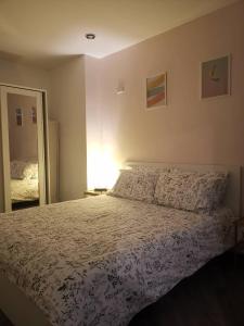 Cozy 1br walk to BTS and Airport Rail Link Close to Malls G7
